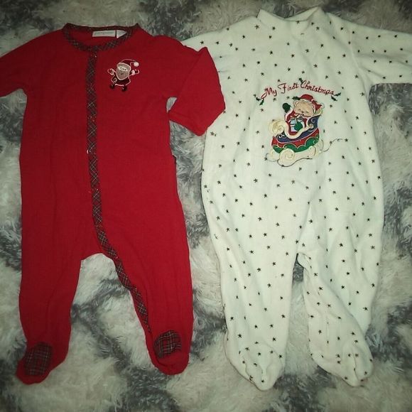 2 PAIRS MY 1ST CHRISTMAS FOOTIE PAJAMAS SLEEPERS VELOUR-GIRLS/BOYS SIZE 3-6 MO - Picture 1 of 3
